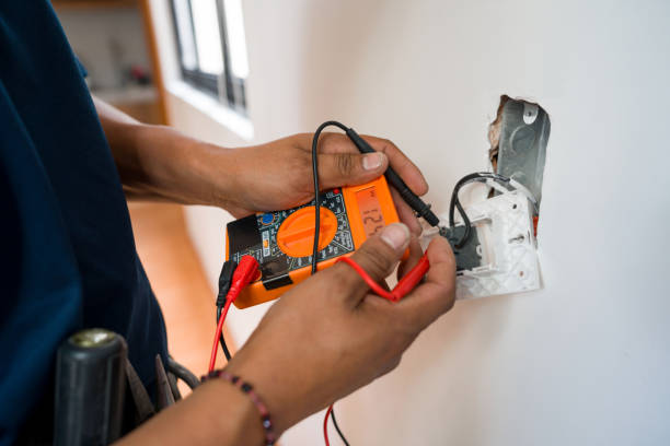 Best Residential Electrician Services  in Eastmont, WA