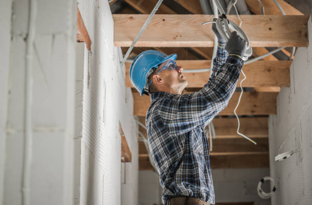 Best Electrician for Home Renovation  in Eastmont, WA