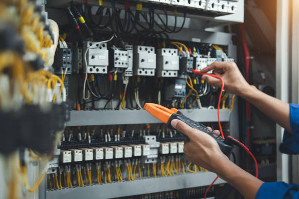 Best Ceiling Fan Installation Electrician  in Eastmont, WA