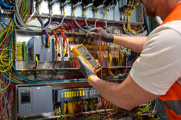 Best Affordable Electrician  in Eastmont, WA